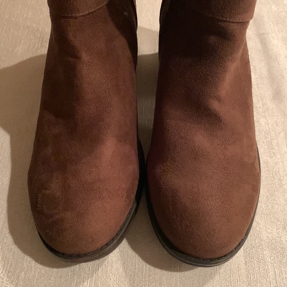 White Mountain Women’s Paulina Tall Knee High Brown Waxy Suedette Boots Size 9 - Picture 9 of 16